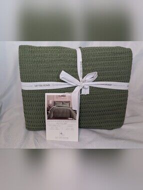 NWT Levtex Home Cloud Waffle Forest Green Duvet Cover Full / Queen